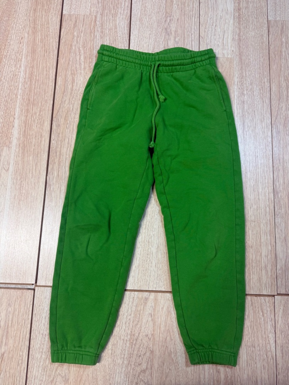 Aritzia TNA Cozy Fleece Boyfriend Sweatpant - Picture 2 of 6